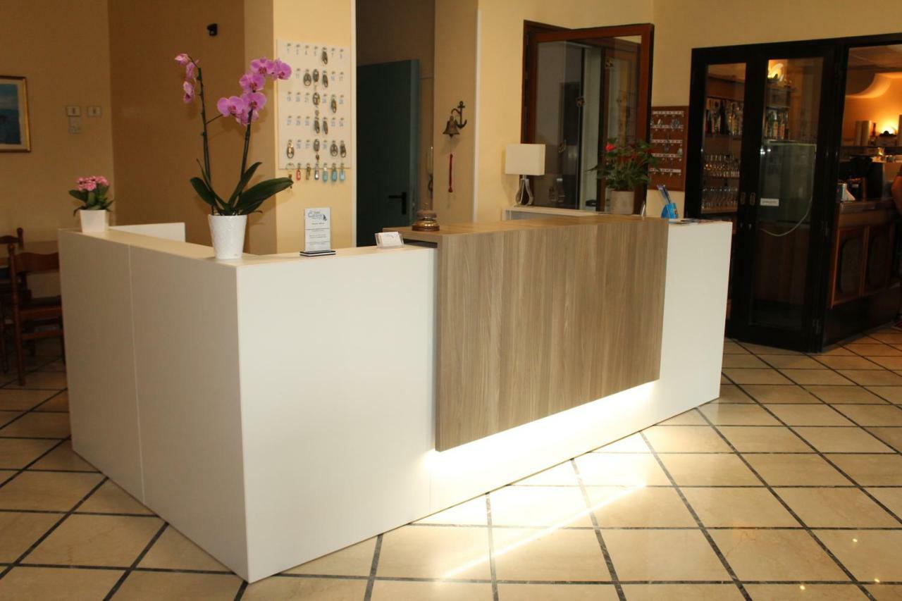 Hotel Caravel Sottomarina Esterno foto