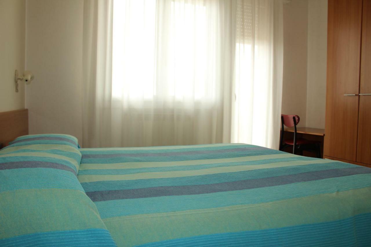 Hotel Caravel Sottomarina Esterno foto