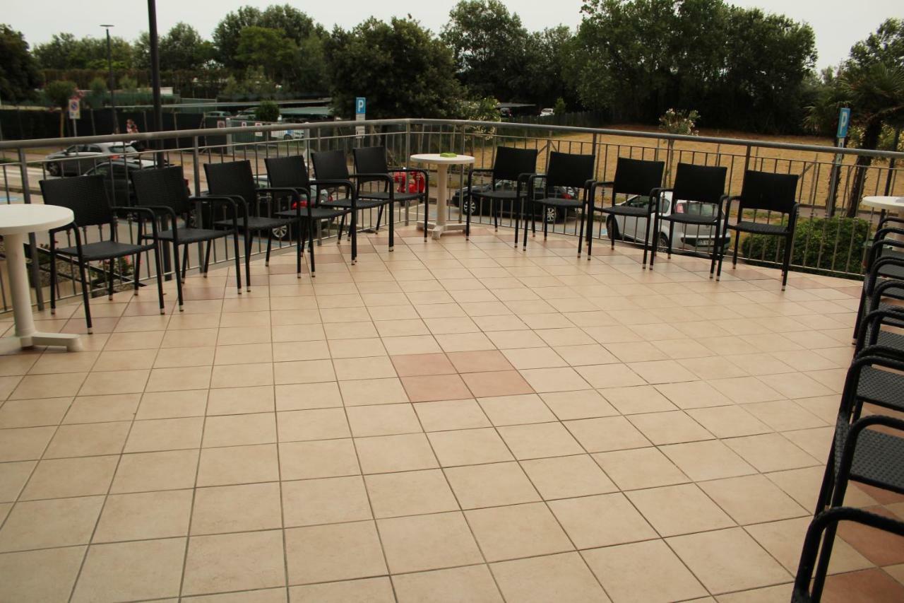 Hotel Caravel Sottomarina Esterno foto